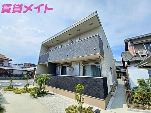 三重県津市栗真町屋町 2階建 築3年1ヶ月