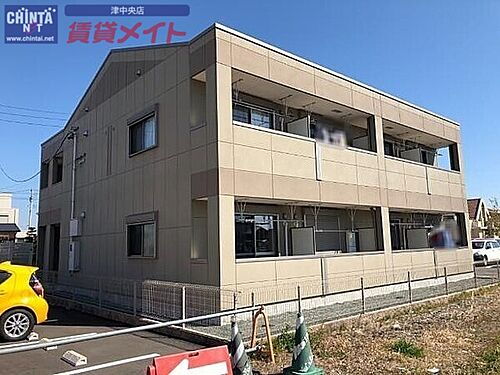 三重県津市栄町４丁目 賃貸アパート