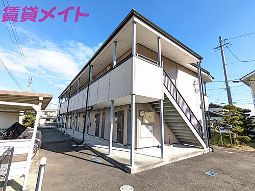 三重県鈴鹿市磯山２丁目 賃貸アパート