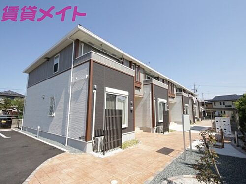 三重県鈴鹿市寺家２丁目 賃貸アパート