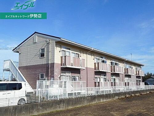 三重県伊勢市上地町 賃貸アパート