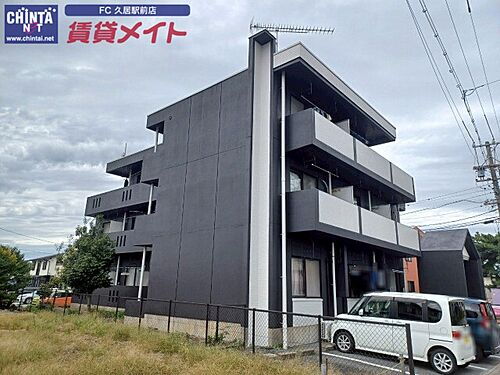 三重県津市藤方 築37年9ヶ月 3階建