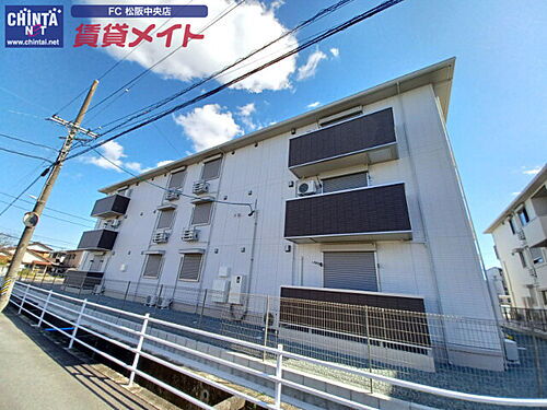 三重県松阪市大黒田町 3階建 築2年3ヶ月