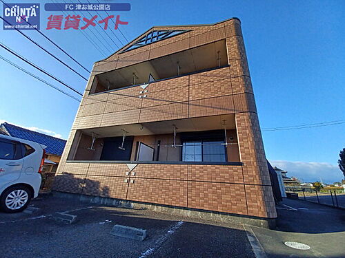 三重県津市芸濃町萩野 賃貸アパート