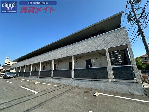 三重県津市上浜町４丁目 賃貸アパート