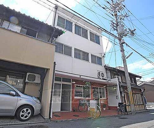 京都府京都市上京区今小路通紙屋川東入紙屋川町 3階建 築52年8ヶ月