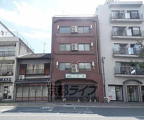 京都府京都市左京区丸太町通川端東入東丸太町 築45年 4階建