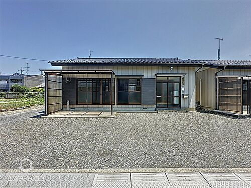 栃木県足利市常見町１丁目 賃貸一戸建て
