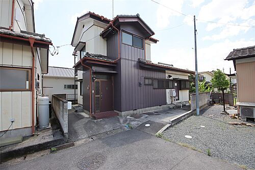 栃木県足利市五十部町 賃貸一戸建て