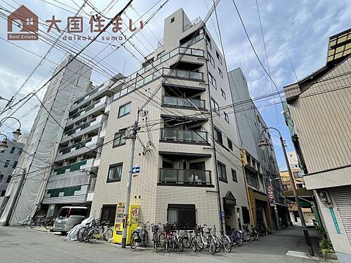 大阪府大阪市浪速区日本橋東１丁目 7階建