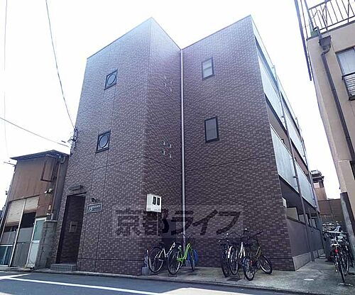 京都府京都市南区東九条東岩本町 築26年11ヶ月 3階建