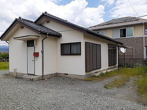 山梨県甲斐市篠原 平屋建て 築33年7ヶ月