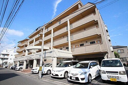 広島県広島市東区牛田本町１丁目 5階建
