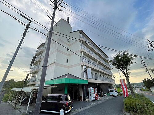 滋賀県蒲生郡日野町大字安部居 賃貸マンション