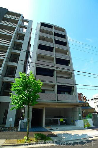 愛知県名古屋市昭和区広見町５丁目 8階建 築10年1ヶ月