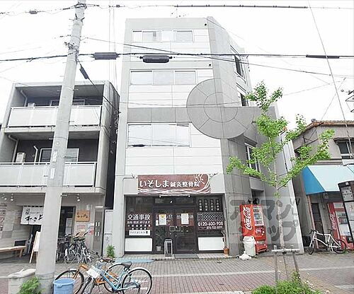 京都府京都市左京区田中里ノ内町 4階建