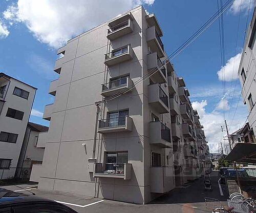 京都府京都市右京区太秦森ケ前町 5階建 築44年10ヶ月