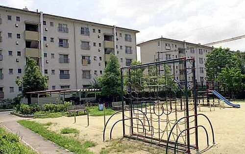 奈良県北葛城郡上牧町片岡台３丁目 賃貸マンション