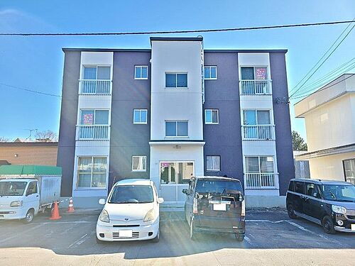 石川マンション 3階建