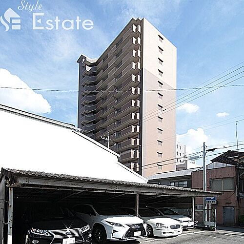 愛知県名古屋市中村区太閤通５丁目 15階建