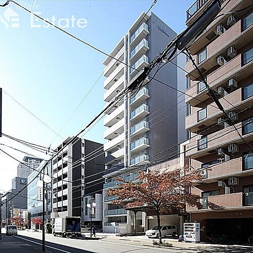 愛知県名古屋市中村区名駅５丁目 13階建 築3年8ヶ月