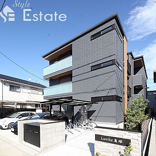 愛知県名古屋市中村区二瀬町  3階建