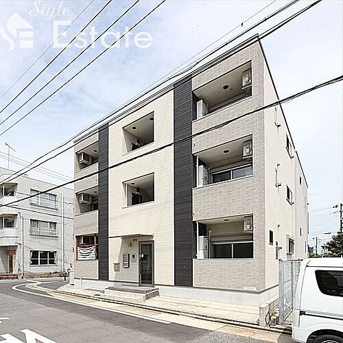 愛知県名古屋市中川区中郷２丁目 3階建 築7年5ヶ月