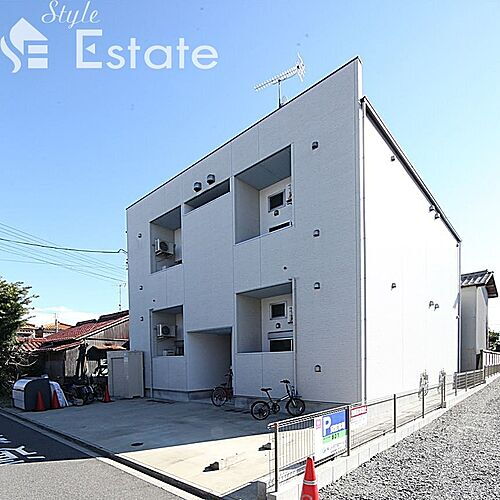 愛知県名古屋市中村区岩塚町字林高寺東 2階建 築8年7ヶ月