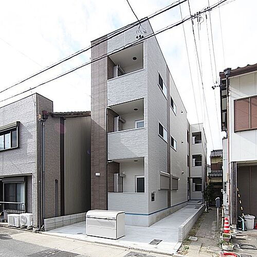 愛知県名古屋市中村区中島町４丁目 築3年2ヶ月 3階建