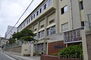 ロイヤルメゾン東須磨 神戸市立鷹取中学校 72m