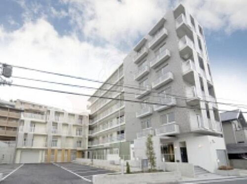 大阪府豊中市上新田２丁目 賃貸マンション