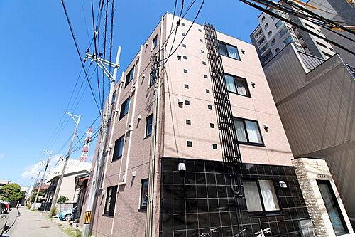 新潟県新潟市中央区上大川前通５番町 賃貸マンション