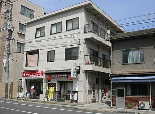 広島県福山市明治町 3階建 築44年7ヶ月