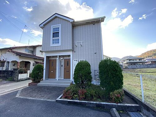 兵庫県相生市佐方１丁目 賃貸アパート