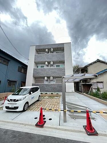 大阪府堺市西区浜寺石津町東４丁 3階建 築3年5ヶ月