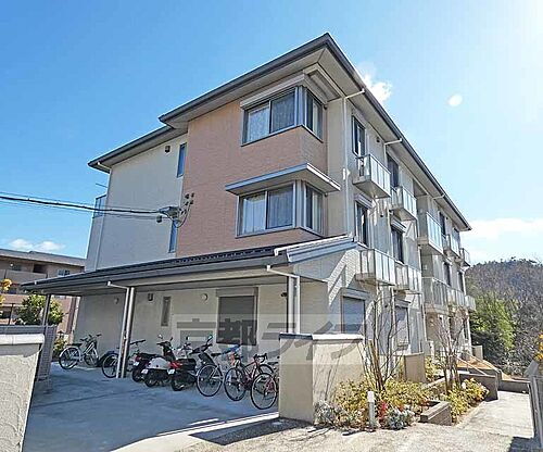 京都府京都市北区鷹峯光悦町 3階建 築5年11ヶ月