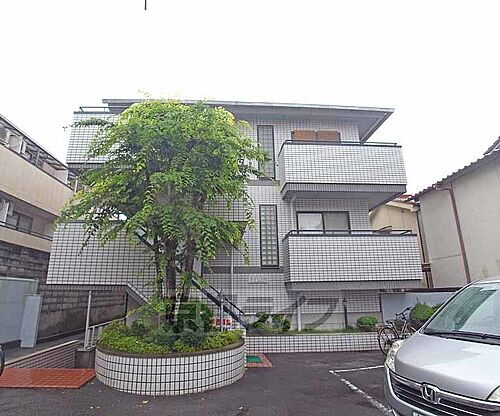 京都府京都市右京区龍安寺塔ノ下町 3階建 築36年4ヶ月