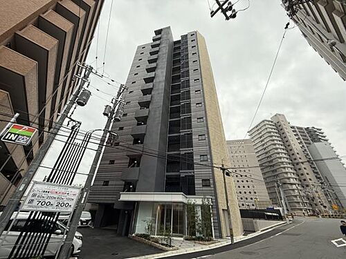 広島県広島市東区上大須賀町 14階建