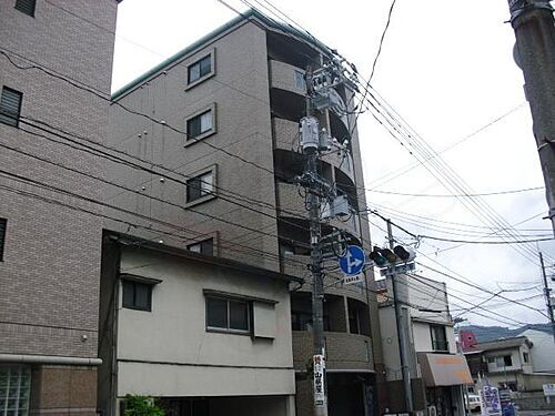広島県広島市西区福島町１丁目 6階建 築23年3ヶ月