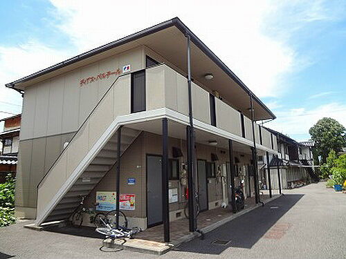 長野県松本市横田３丁目 2階建