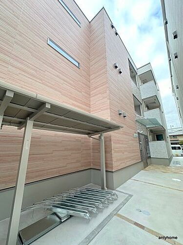 大阪府大阪市西淀川区出来島１丁目 3階建 築1年6ヶ月