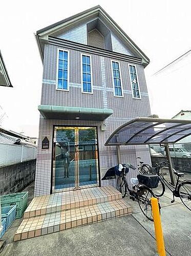 大阪府吹田市山田東４丁目 2階建