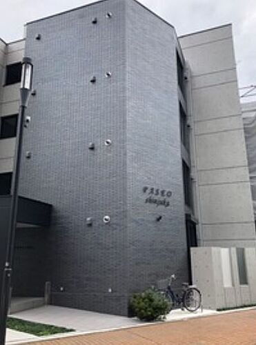 ＰＡＳＥＯ新宿 5階建
