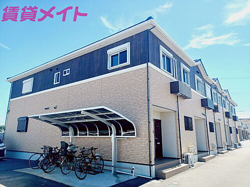 三重県三重郡川越町大字当新田 賃貸アパート