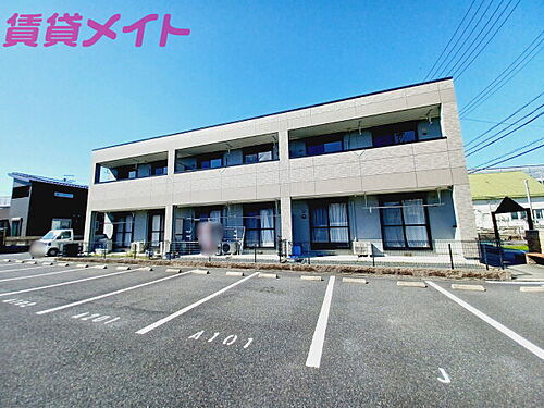 三重県三重郡川越町大字豊田一色 賃貸アパート