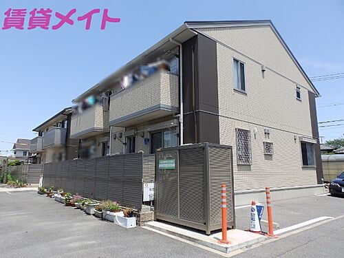 三重県三重郡川越町大字高松 賃貸アパート