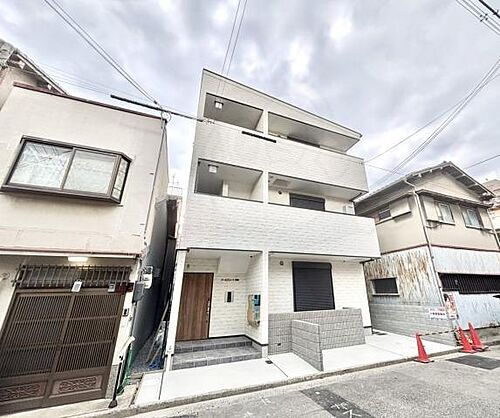 大阪府堺市堺区南向陽町１丁 3階建 