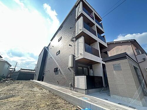 大阪府大阪市住吉区庭井１丁目  4階建