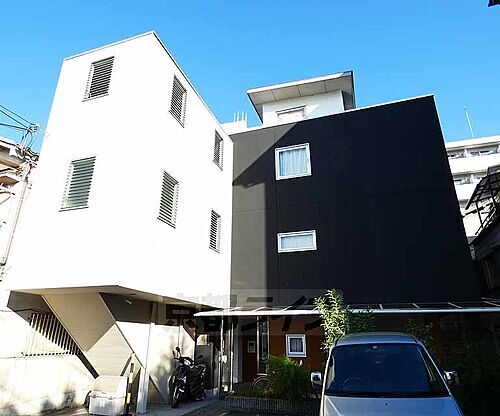 京都府京都市東山区福稲御所ノ内町 3階建 築21年5ヶ月