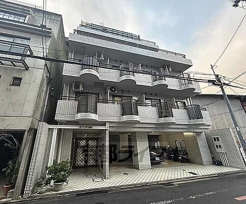 京都府京都市下京区深草町 築38年5ヶ月 8階建